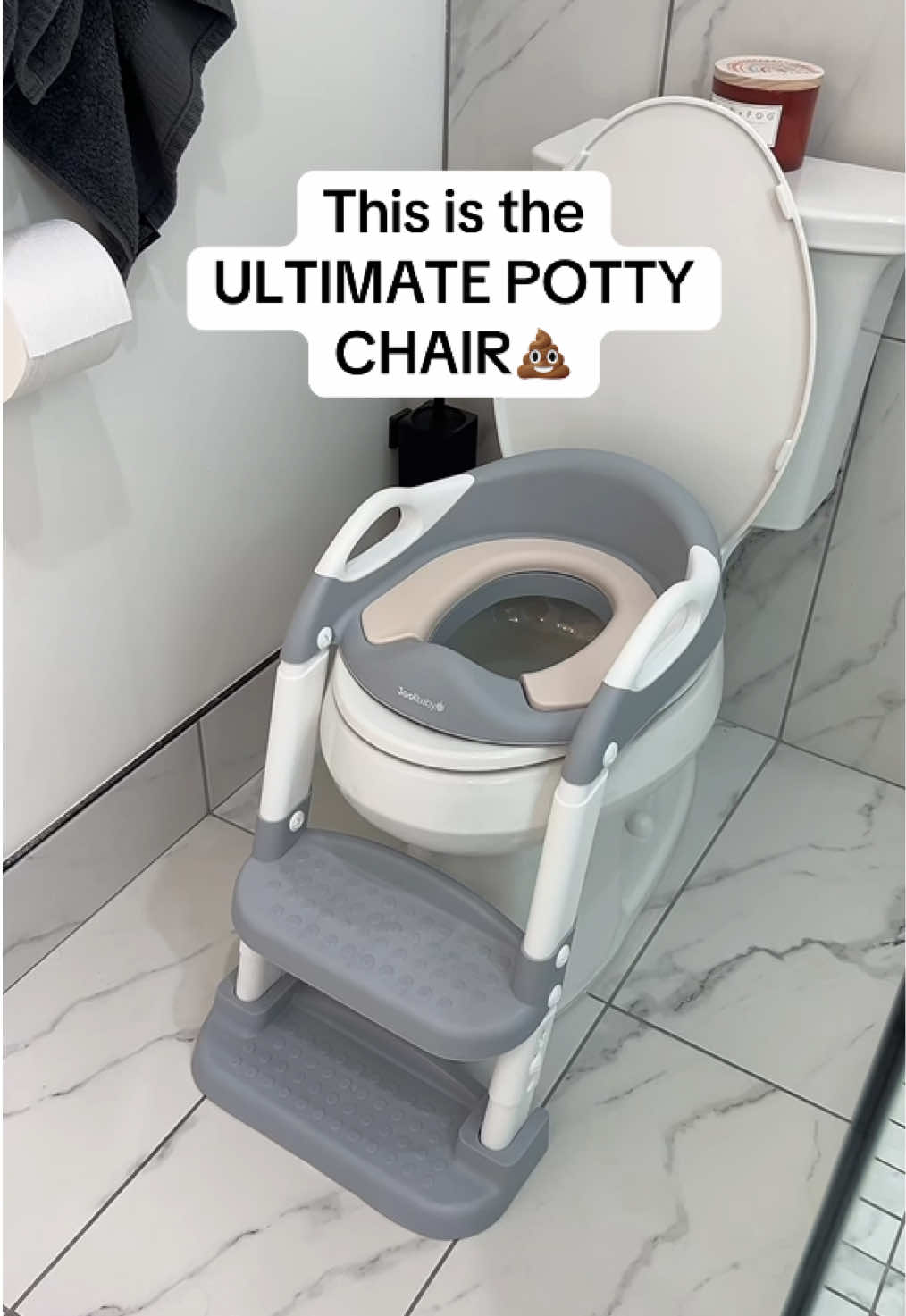 Potty training GAME CHANGER!🙌 #parentsoftiktok #parenthack #momhack #pottyladder #pottytraininingmama 