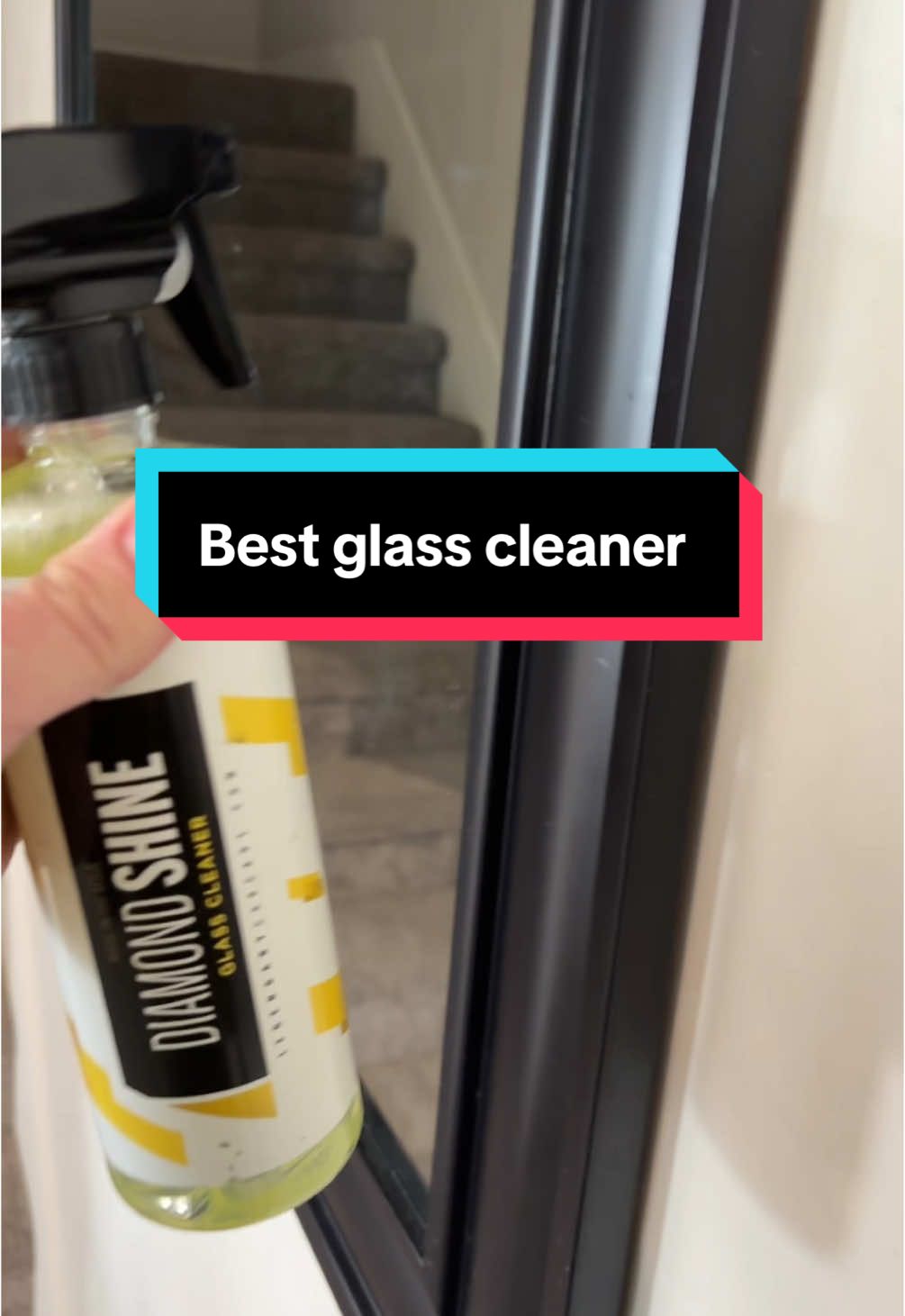 Best glass cleaner  #glasscleaner #windowcleaning #windowcleaner #cleaning 