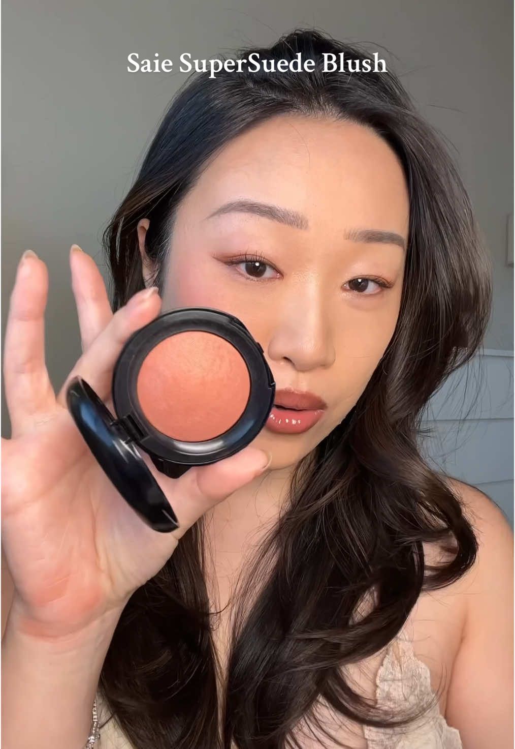 I’ve been trying out the new @Saie SuperSuede Radiant Blush Powder 👀