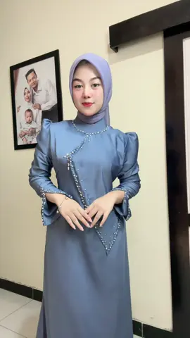 Join live yu#bajukondangan #dresslebaran #dresslamaran 