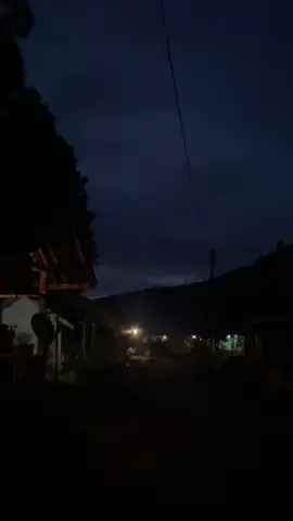 Vibes subuh ketika di kampung#kampungstamplatgirang #desaindragirirancabaliciwidey #ramadhan2025 #masyaallahtabarakkallah #fypシ゚ 