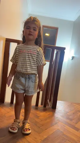 🤩