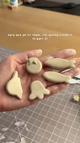 airdry clay magnets! now thinking about it, I think the magnet part is gonna fall out? I should have just glued it on instead 🥲 #sculpting #airdryclay #airdryclayideas #DIY #clayart 