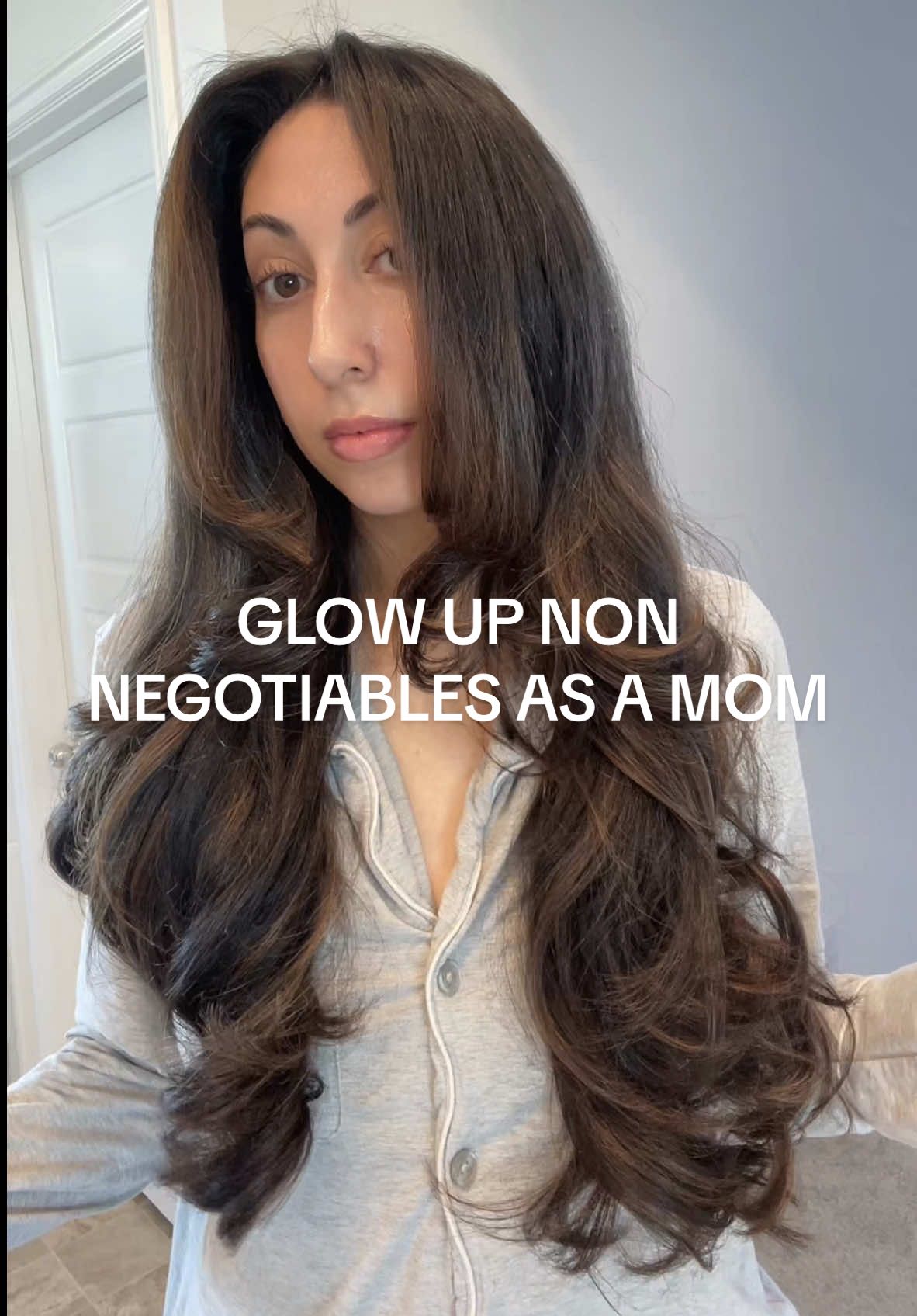 On thursdays we do our everything shower + blowout routine 🚿 #everythingshower #postpartumjourney #postpartumglowup #GlowUp #overnightblowout #MomsofTikTok #momroutine #hairwashnight 