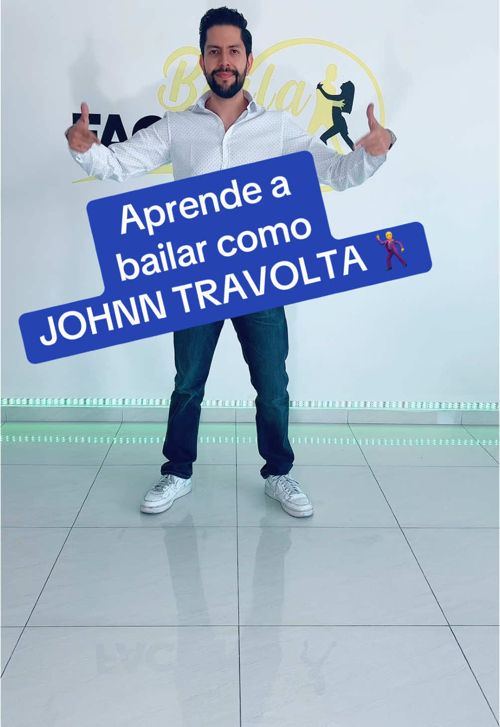 Tutorial completo en Youtube #johnntravolta #disco #musicadisco #youshouldbedancing #pasosdedisco #bailafacilito #oskryluz #fyp #paratii 