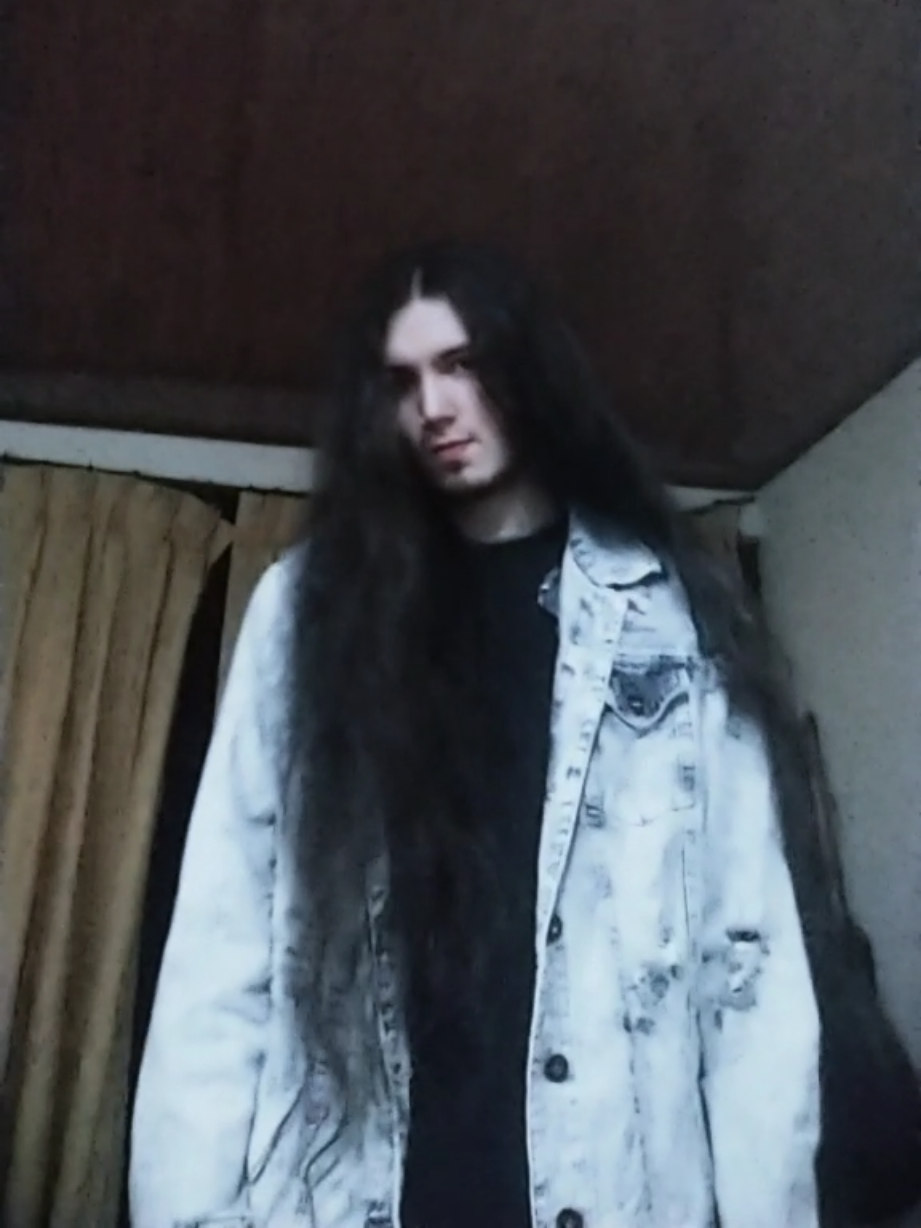 follow me 🖤 live todos los días  insta brandonsteven_7 #fyp #metalhead #vampiregoth #petersteele #typeonegative #vampire #longhair #metalgothic #parati #longhairmen 