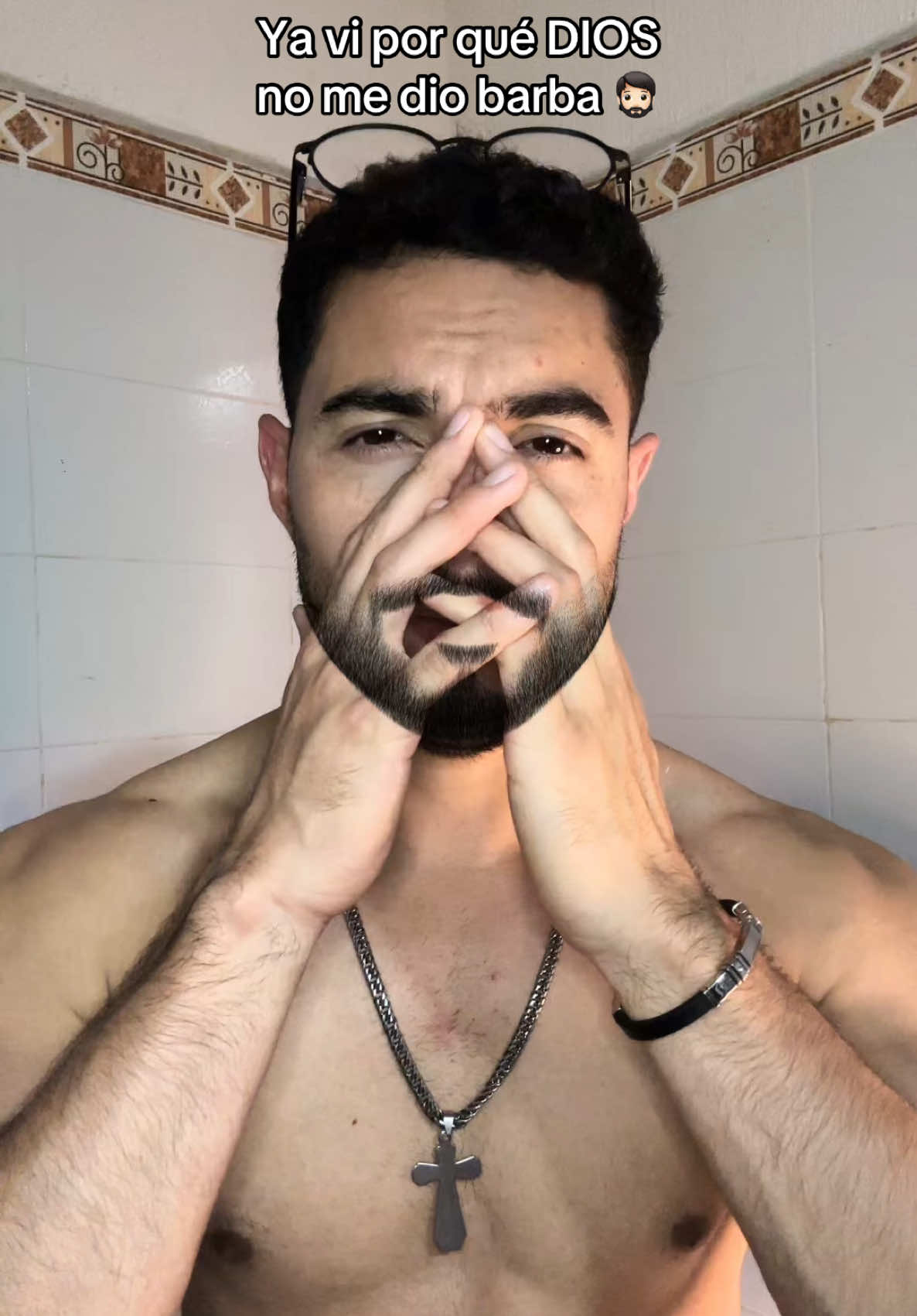 Sin barba o con barba 🧔🏻✨#barba #filterchallenge #menfitness #fake 