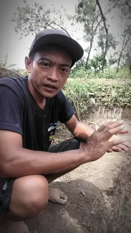 mosok pantes sih jadi motivator #fyp #ngontenalakadarnya #percayadiri #sobatngaretnusantara 