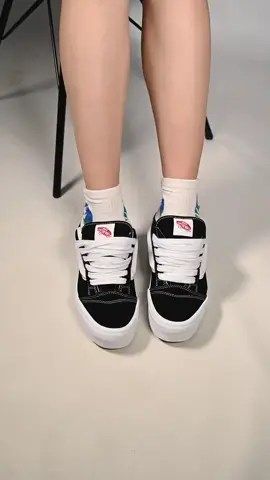 Knu skool Black White #vansoffthewall #vans #vansoriginal 