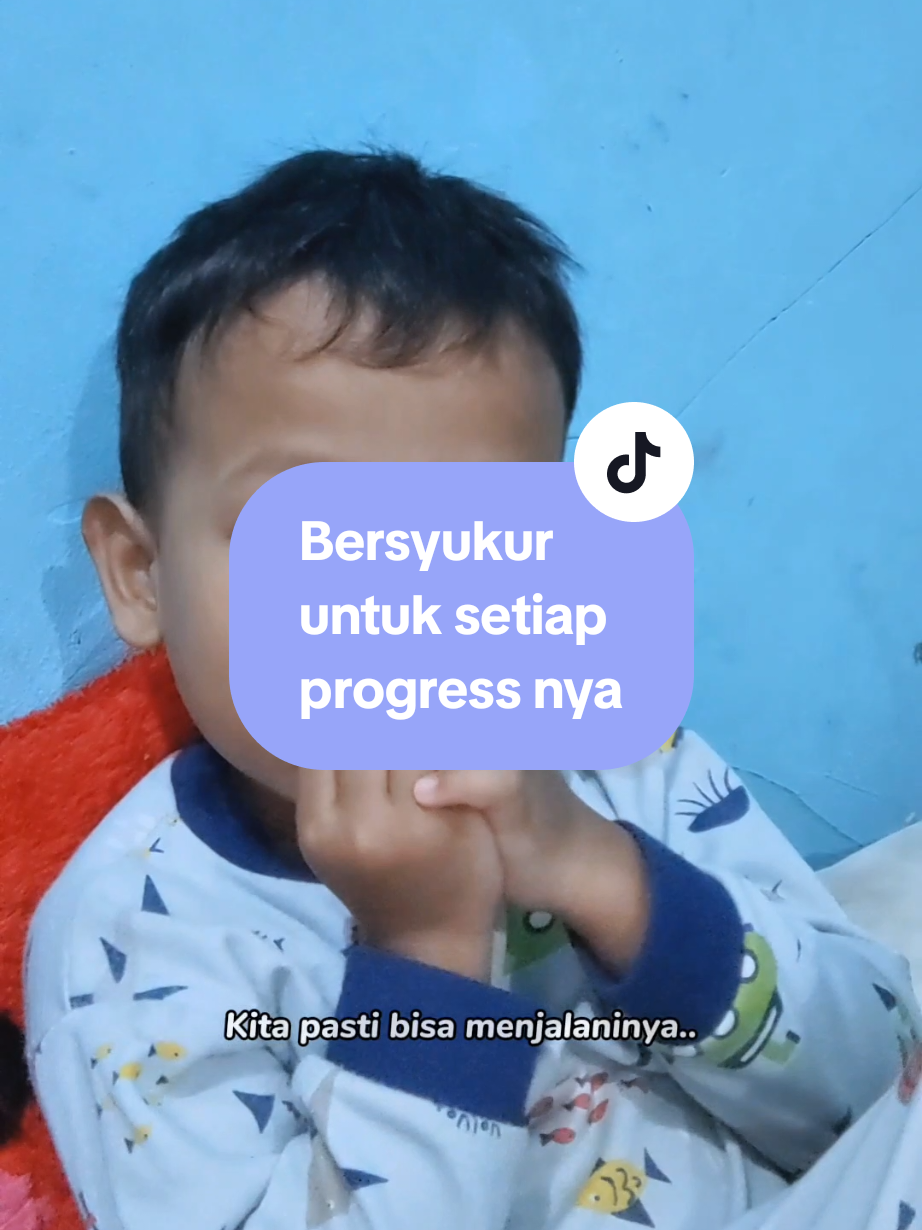 Ketika anak lain sudah sibuk bermain sepeda dengan teman nya,, anakku masih sibuk dengan perkembangan setiap harinya, Sehat² terus ya dek.., kita jalani sama².. 🫶❤️🫶#anakspesial #stimulasianak #anakhebatku #autism #autismawareness #autismeducation 