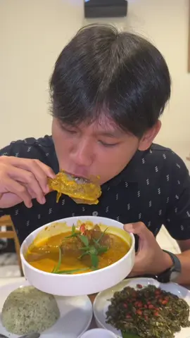jauh jauh ke bogor karna bm rahang tuna😂 #walid #fyp #mukbang 