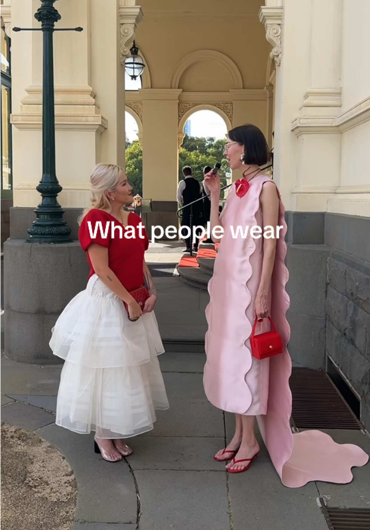 What people wear with stunning Holly Perplewoman #whatpeoplewear #whatpeoplearewearing #whatpeoplewearmelbourne #contentcreation #contentcreator #fashion #trend #sustainablefashion #melbourne #stylishpeople #style #interview #stylishpeople