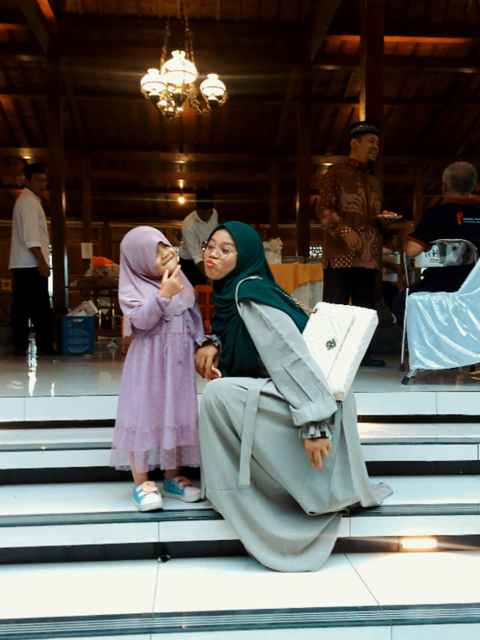 ❣️ Photograper : Kakak Rafi Model: Tante Anggit & Adek Calista