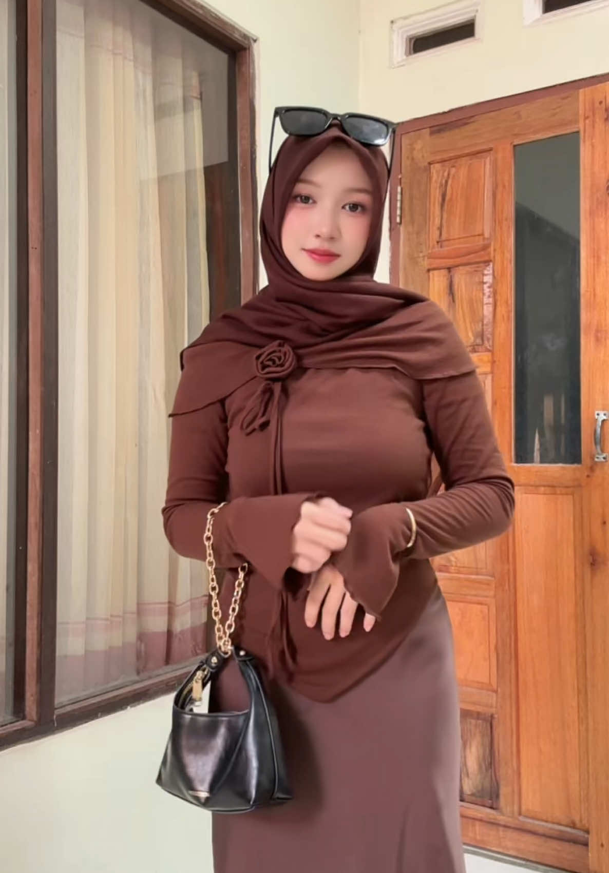 Brownieeees🤎✨#outfitinspo #ootdhijab #outfitideas #hijabstyle #xyzbca#fyppppppppppppppppppppppp #fypdonggggggg #viralvideo #viraltiktok #fypplease #affiliatepemula 