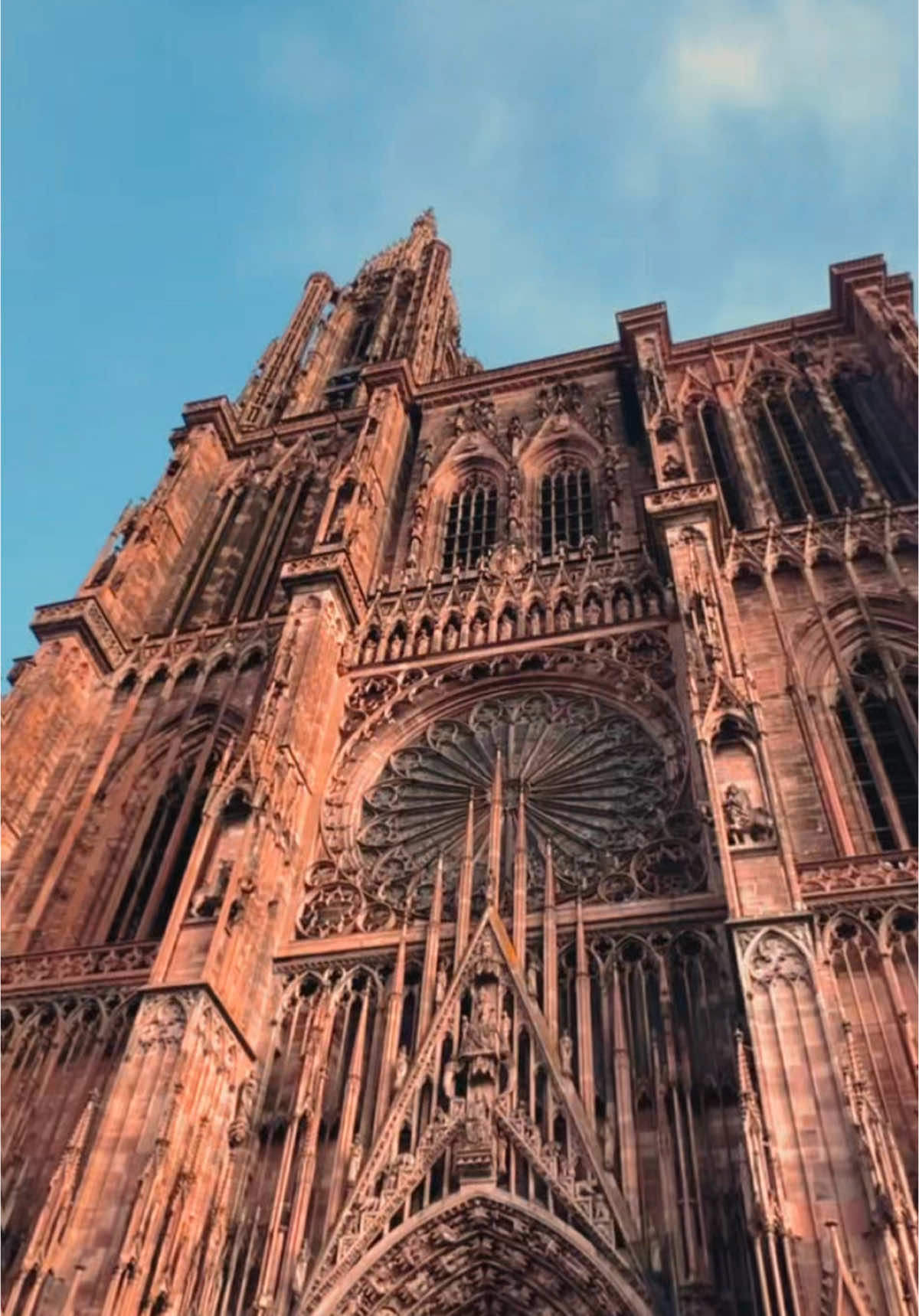 Entre tradition et modernité : Strasbourg sous un autre angle ! #strasbourg #alsace #france🇫🇷 