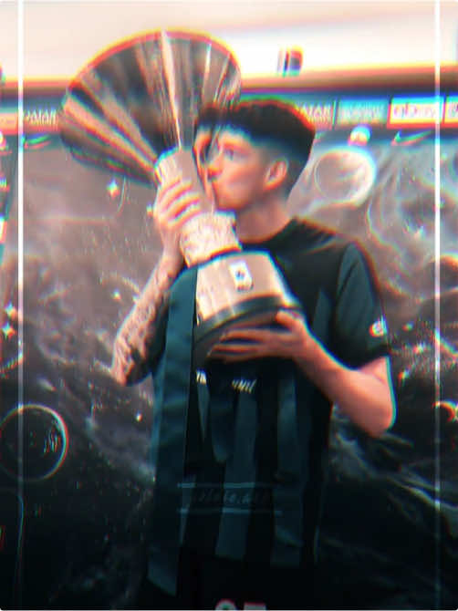 bro never misses ONE game🙏🏻😫 ~ my colorings in bio! #fy #viral #football #footballedit #footballtiktok #goldieaep #trend #aftereffectsedits #alessandrobastoni #alessandrobastoniedit #intermilan #seriea 