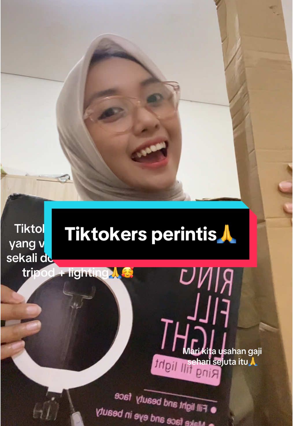 Mohon supportnya rekan umbies, cpns, c-cpns, dan khalayak ramai lainnya🙏🥰 btw velocitynya gaada di menu edit jd nurunin speed aja🙏 #tiktokperintis #tripodmurah 