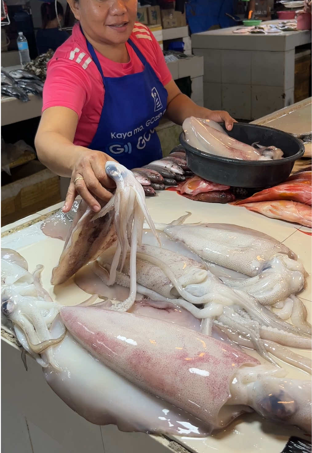 Grocery shopping in Philippines 🐟🇵🇭 #butuancity #philippines🇵🇭tiktok #filipinofood #butuan #philippinesfood #groceryhaul #wetmarket #philippinestravel #pinoycooking #pinoytiktoker #butuancityph🇵🇭 