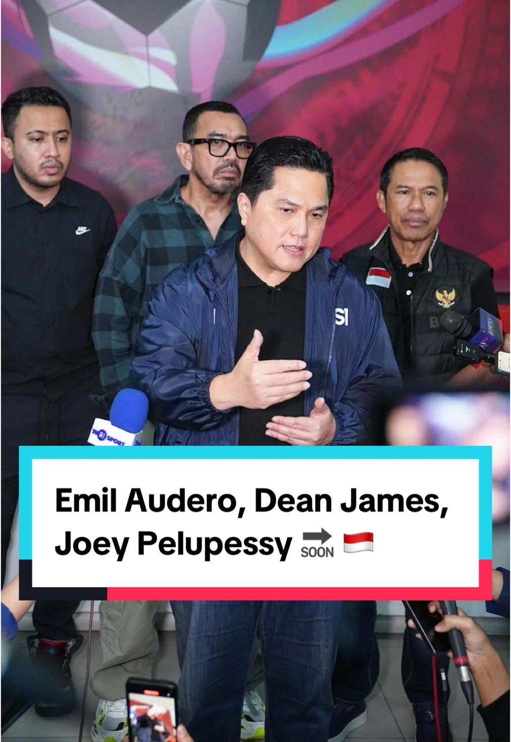 Kami akan berusaha memberikan yang terbaik untuk Timnas Indonesia yang akan berjuang di Kualifikasi Piala Dunia 2026. Termasuk dengan berusaha menambah 3 pemain untuk memperkuat Timnas Indonesia, yaitu Emil Audero, Dean Ruben James, dan Joey Pelupessy. Kami di PSSI ingin memastikan untuk menjaga mimpi seluruh masyarakat dalam mewujudkan cita-cita Timnas Indonesia tampil di pentas dunia. #KitaGaruda  #GarudaMendunia 