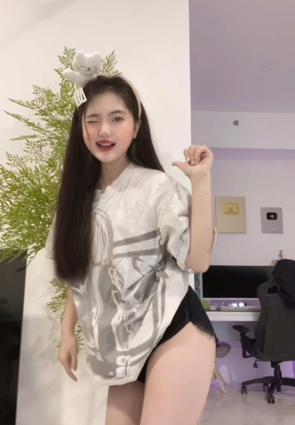 Tim cmt video này chưa ngừi đẹp ? #tiktokdance #xuhuongtiktok #viral #erin💋 #fyp #foryou 