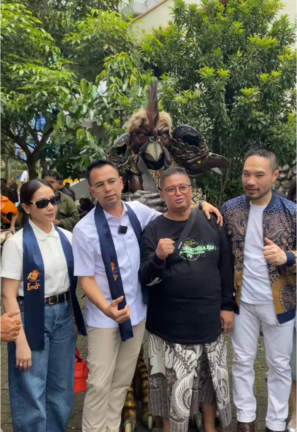 @Pesona Gondanglegi Official  Costume Art @𝙋𝙤𝙥𝙤𝙠 𝘽𝙖𝙬𝙖𝙣𝙜📍  Terimakasih untuk Team Rans Entertaiment & #raffiahmad  Semoga bisa bertemu kembali 