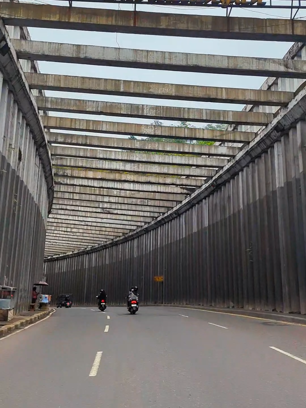 Selamat datang di kabupaten Bandung  #bandung #jalanjalan #fuji #footage #hits #fypage #xybca #fyp #original #xyzbcafypシ #fypシ゚viral #freefootage #nagreg #nagregpride🔥 #nagregbandung 