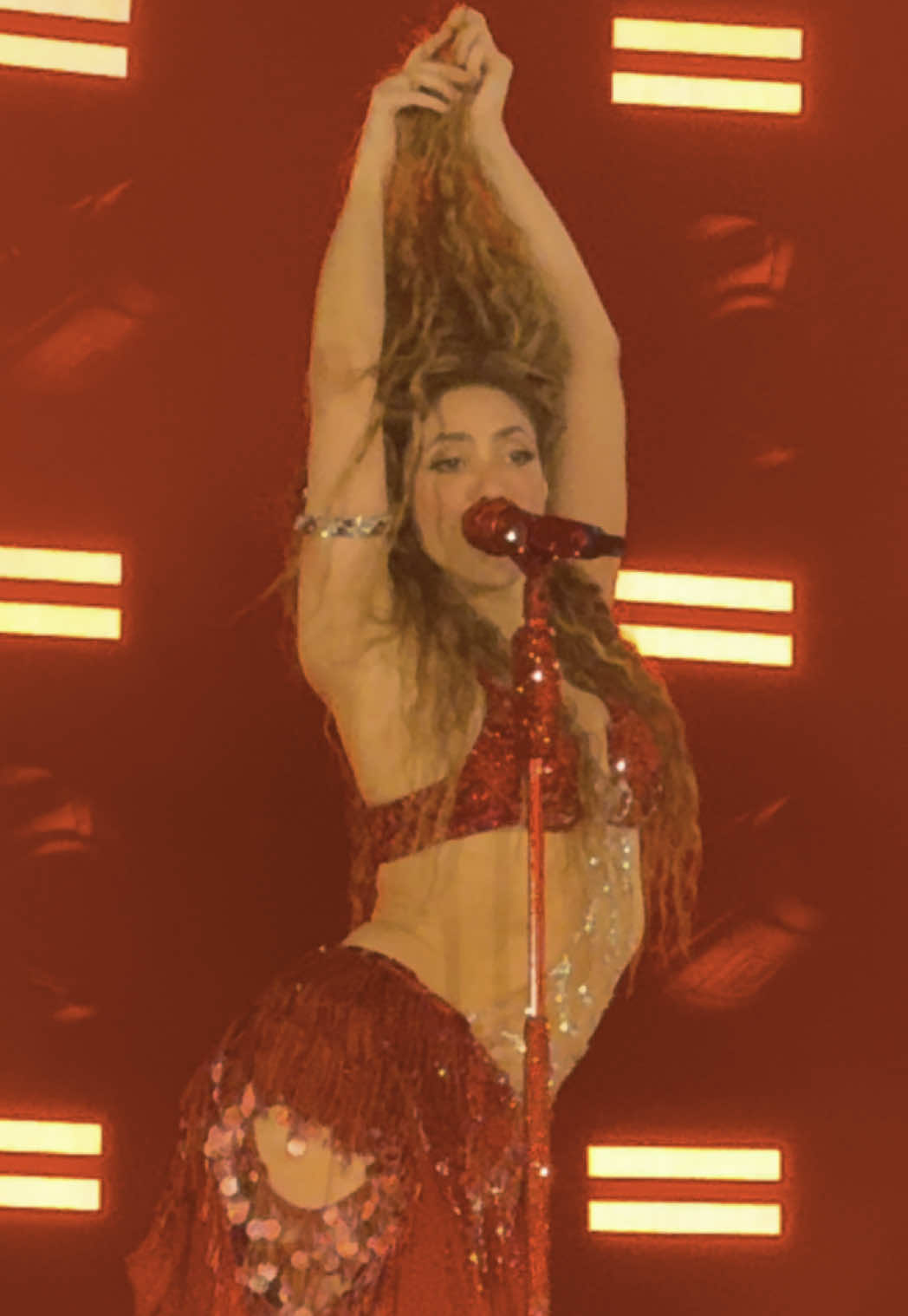 Ojos así @Shakira #lmynlworldtour en Barranquilla 