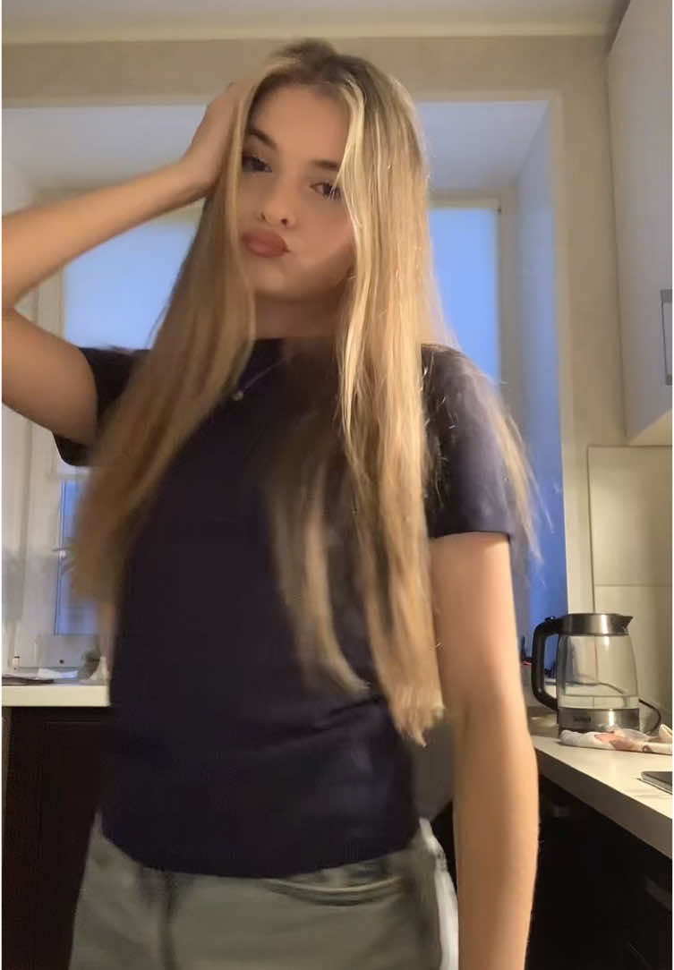 Кто кому ответит да😉