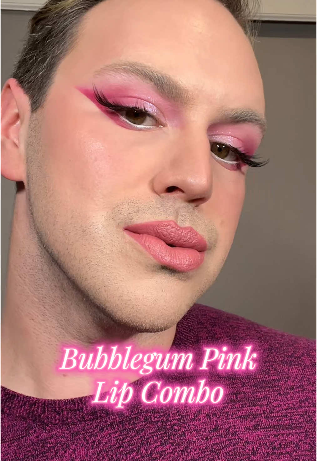 🩷 Bubblegum Pink Lip Combo 🩷 @ColourPop Cosmetics x Barbie “Dreamhouse Lippie Pencil @Jason Wu Beauty Hot Fluff in “Soufflé” @maccosmetics Glaze Lipstick in “Bubbles” #pinklipcombo #lipcombo #bubblegumlips #pinklips #pinklipstick @MAC Cosmetics USA 