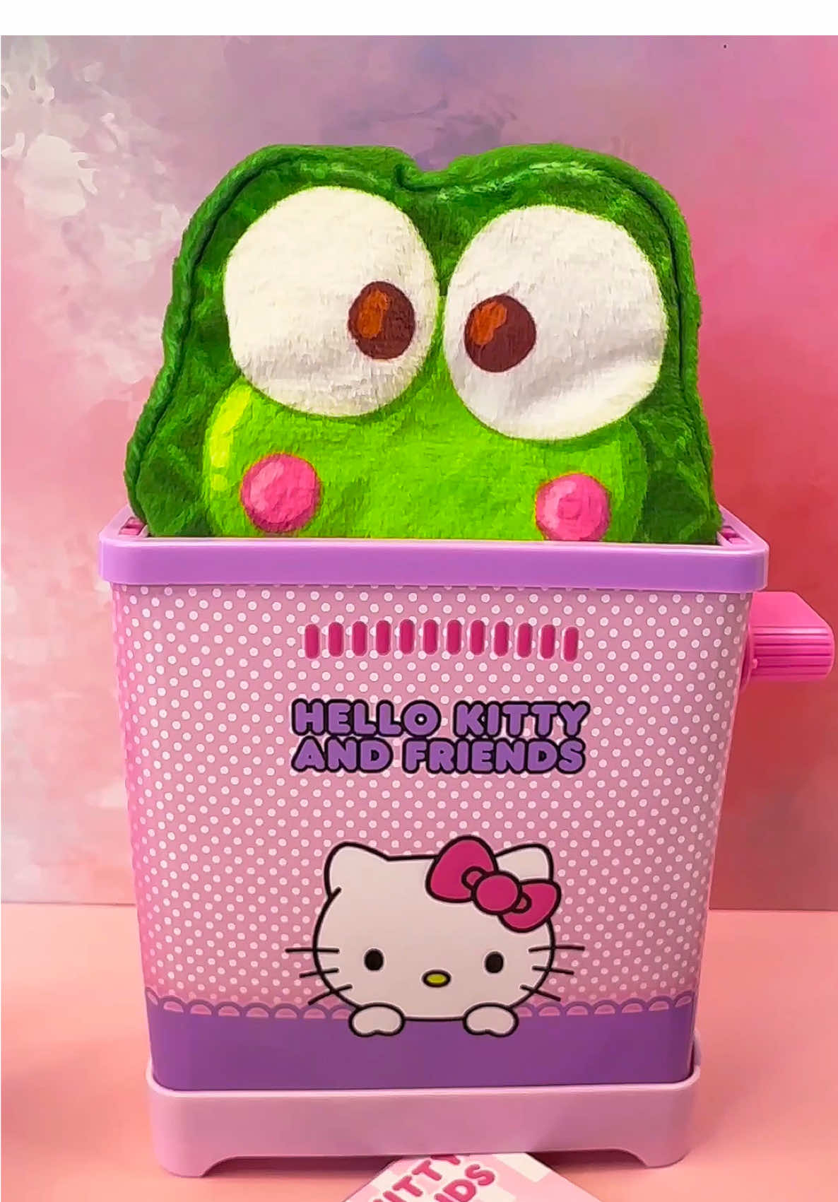 Hello Kitty & Friends Toasty Treatz 💚 #hellokitty #sanriocharacters #keroppi #unboxingtoys #toastytreatz 