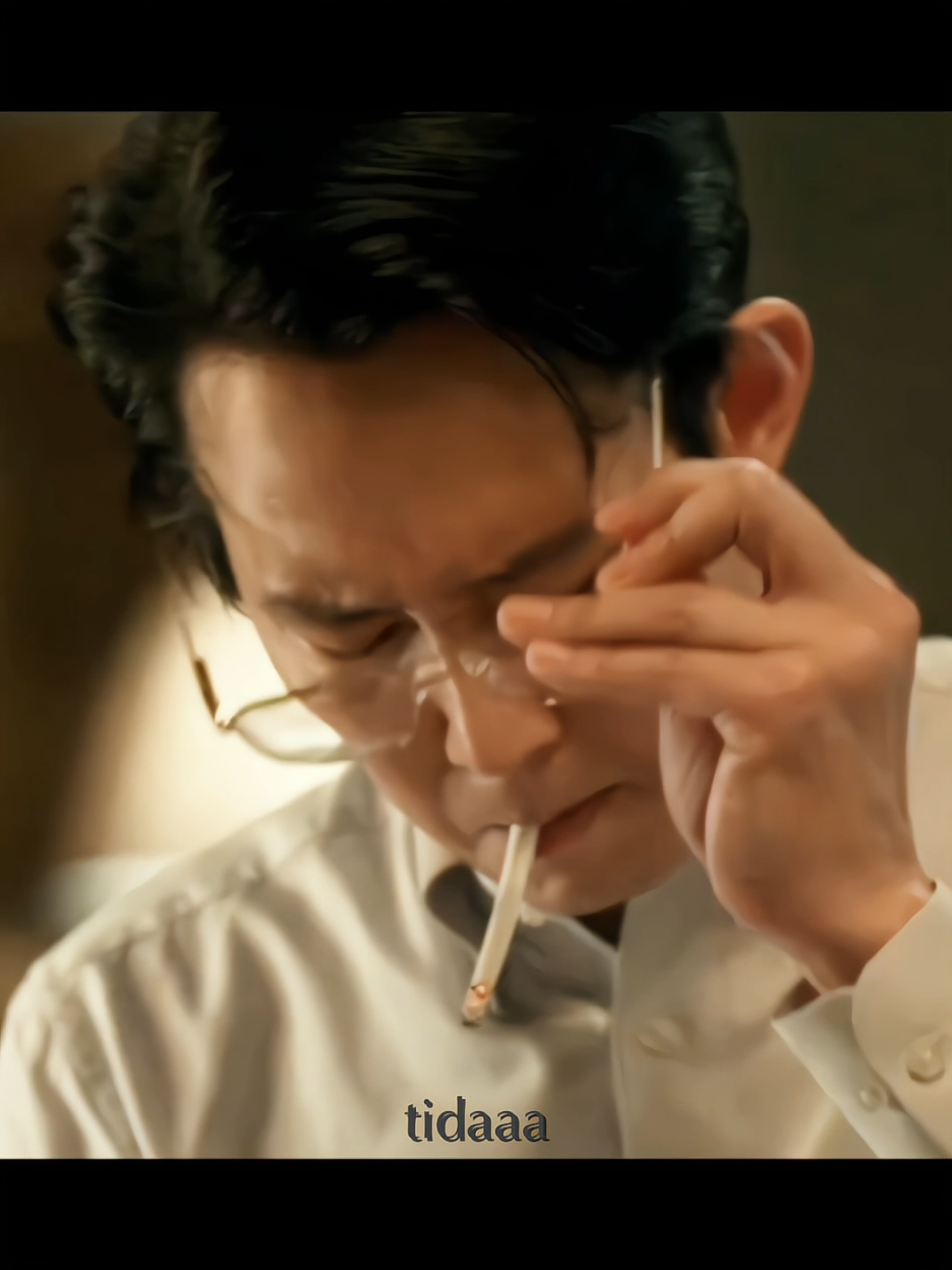 HE SO FINE  .  .  .  .  **repost it, don't keep it for yourself.#leejungjae #leejungjaeedit #foryoupage #fyppppppppppppppppppppppp 