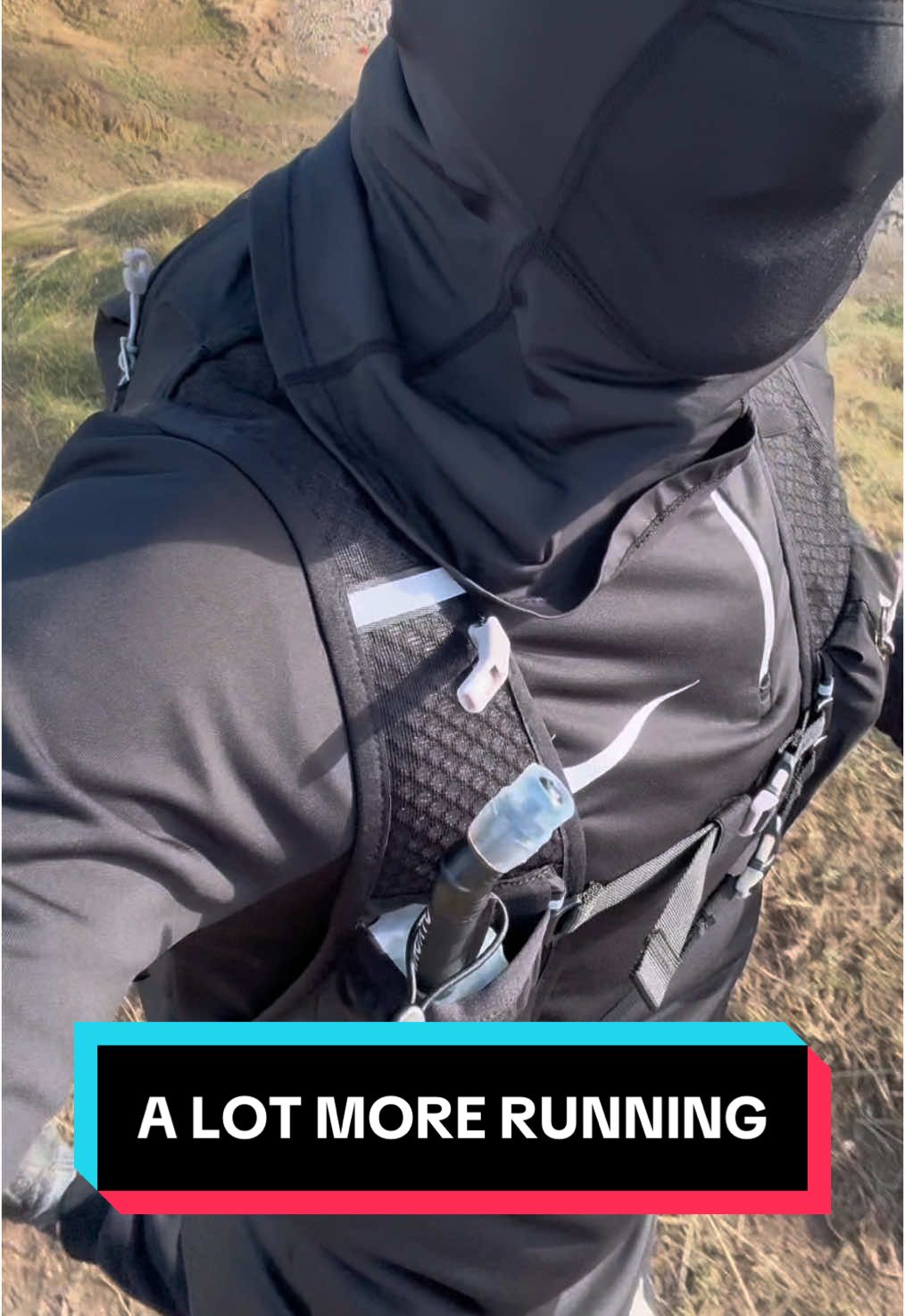 Why did I have to wait until 2025 to get this running bag 😅 #Running #runningvest #runningbag #TikTokShop 