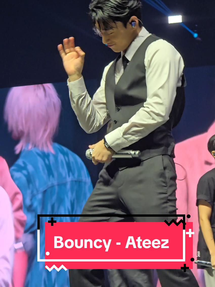 Bouncy by Ateez at the soundcheck today in Paris, France !  #ATEEZWorldTour2025 #ATEEZ #AteezInParis #seonghwa #choisan #mingi #jongho #hongjoong #wooyoung #yunho #yeosang