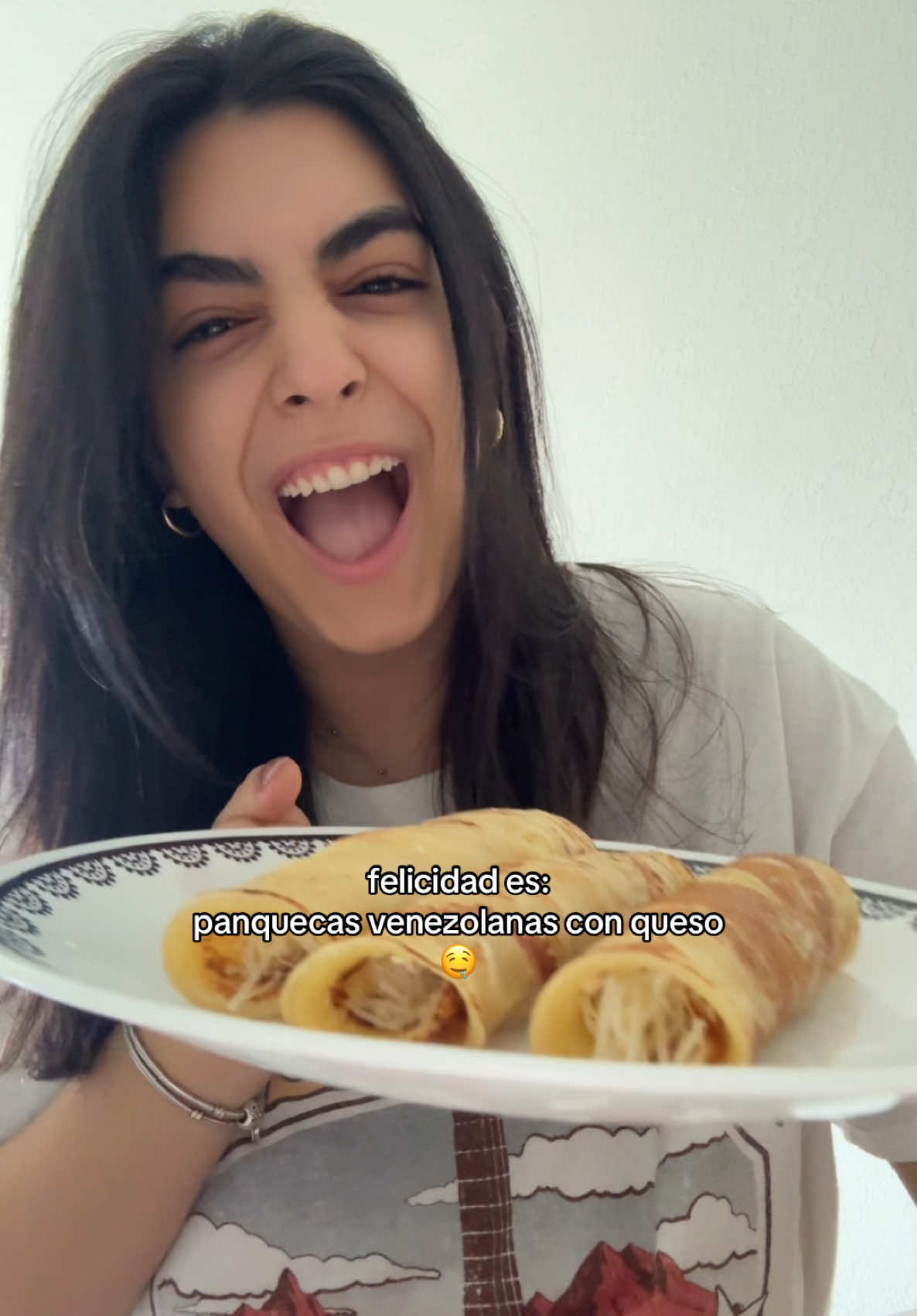 no saben lo que es esto🤤 #parati #fyp #venezuela #comidavenezolana #panquecasvenezolanas #nostalgia #venezuelatiktok #nostalgiavenezolana #comfortfood #pancakes #venezuelanfood #venezuelanpancakes #rawayana 