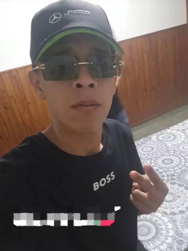necesito que me mandes mensaje diciéndome que es todo mentira qué solo fue un sueño,vení dejame decirte un último te amo necesito escuchar tu voz, vení que estoy acá esperandote para escucharte no me dejes así Fede sigo sin poder creerlo no quiero caer en la realidad, eras la personita más buena no merecías nada de esto prometo nunca olvidarme de vos te voy amar toda la vida #federicojalil #tevoyamarsiempre #tevoyaextrañar #judticiaxfede #😭🤍🕊️🖤#volveporfavorr 
