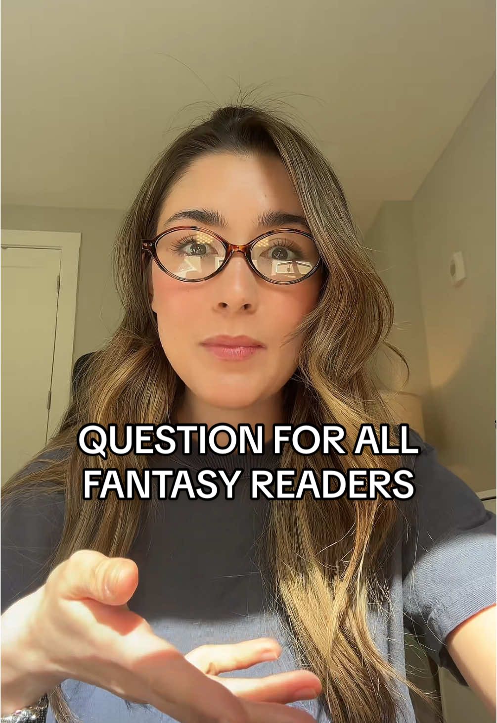 Calling All Fantasy Romance Readers 🪽✨ #BookTok #bookish #romantasy #bookboyfriend #authorlife #authorsoftiktok #readersoftiktok #readersofbooktok #romantasy #romantasybooks #sjm #acotar #fantasy #romancebooks 