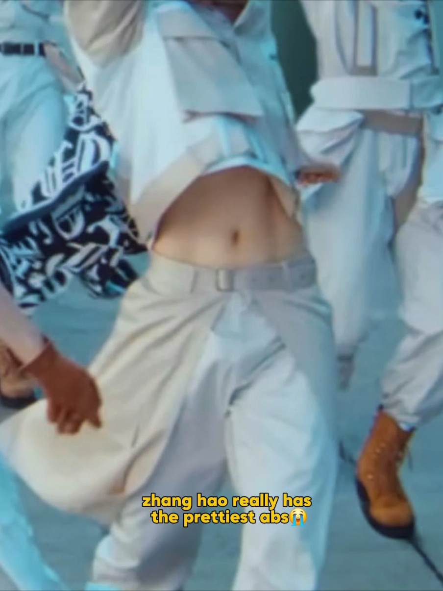 zhang hao with crop top and we can see his pretty abs clearly😭 #zhanghao #장하오 #ジャンハオ #章昊 #zhanghaoedit #zb1 #zerobaseone #fyp #foryou 