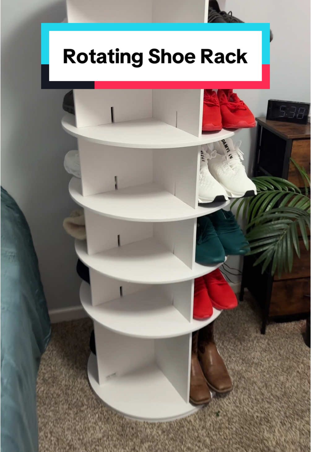 A (shoe) rack that rotates #shoerack #rotate #tech #entrepreneur #foryoupage #tiktokmademebuyit 