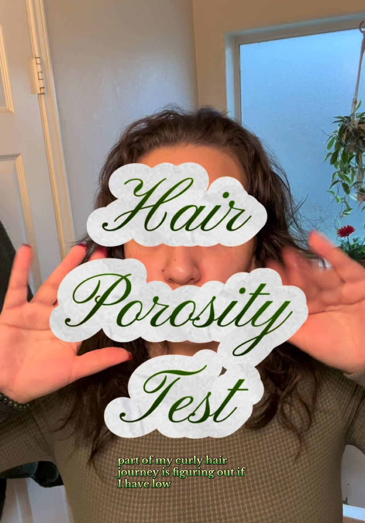 On this episode of my curly hair journey I try to find out my hair porosity level! #imjustagirl #latinasoftiktok #latinacontentcreator #curlyhair #wavyhair #findingmycurls #hairtok #porositytest #CapCut 