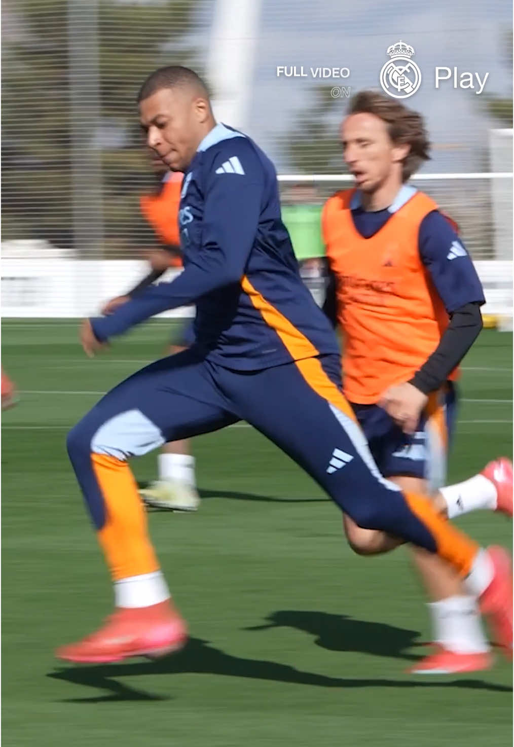 🇫🇷 #Mbappe 🤝 @Endrick Felipe 🇧🇷 #RealMadrid 