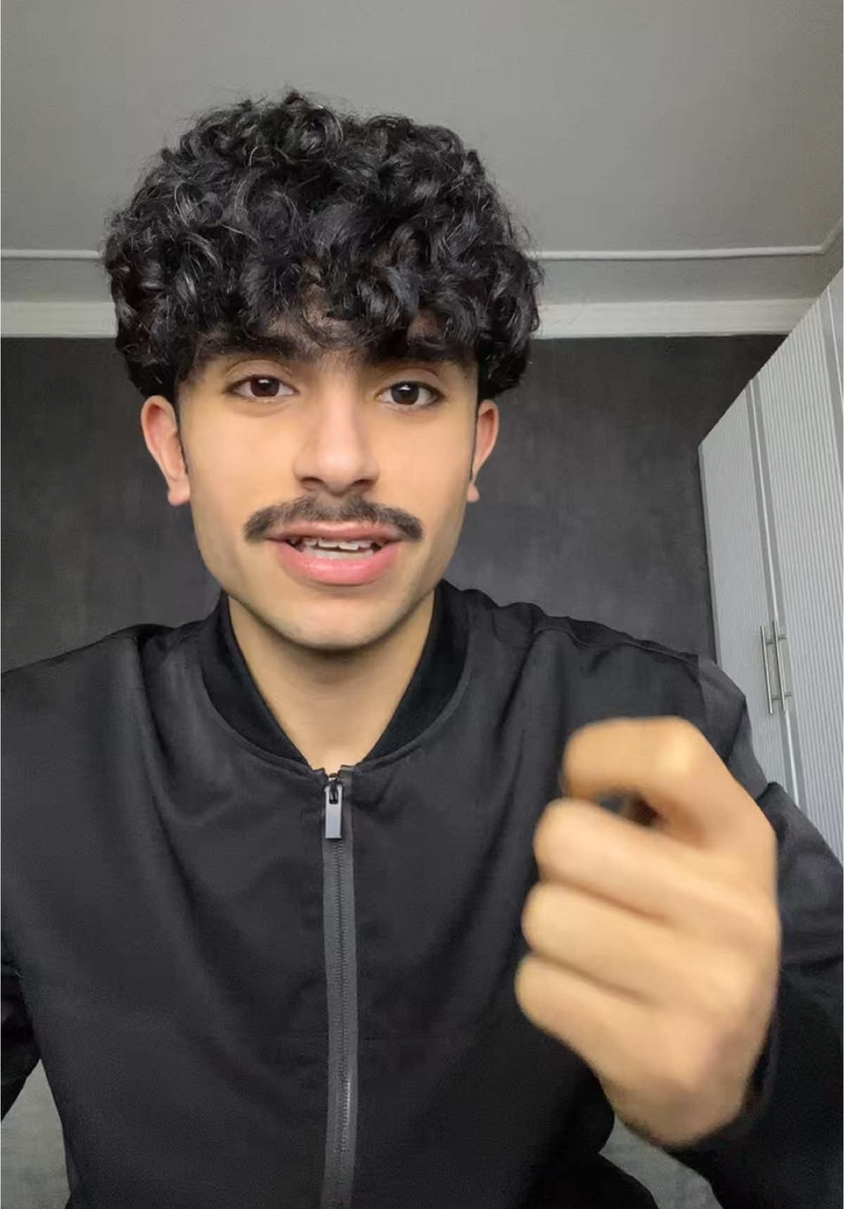 للمكتئبين 👀