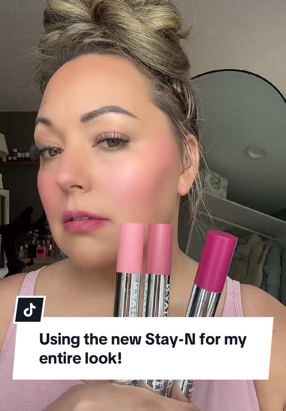 I love when a product has a multi use!! Look at how beautiful this came out with all the pinks!! @SACHEU Beauty US #sacheu #sacheucheekstayn #lipstain #cheekstain #romanticlook 