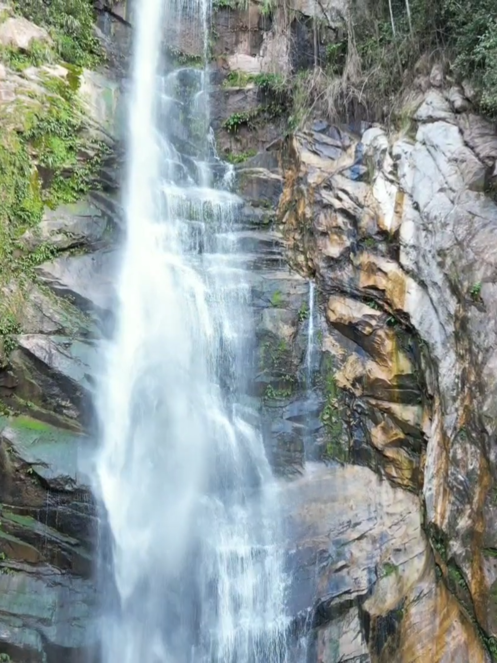 3ra y última parada en las Cataratas de Huaja.  #cataratasdehuaja #sanjosedesisa #regionsanmartinperu🇵🇪 #turismo 