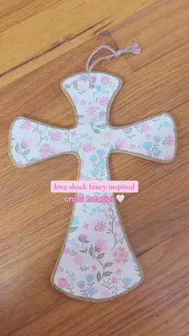 i love little crafts sm ✝️🤍 #fypppp #loveshackfancy #shabbychic #floral #godlovesyou #laylablue #brookieyancey #DIY #tutorial 