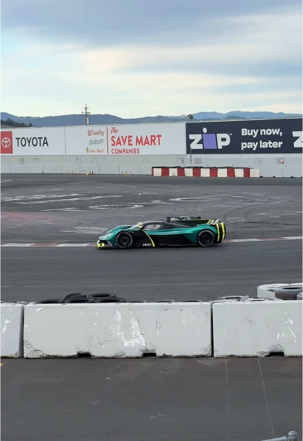 Another Lap around Sanoma Raceway in the Valkyrie AMR Pro. #astonmartin #valkyrie #amrpro #v12 