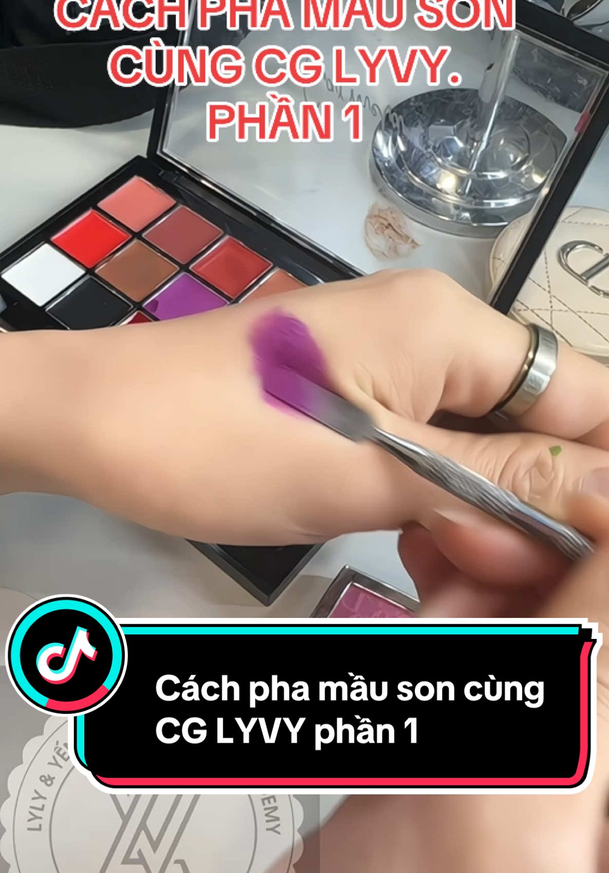 Son phấn ji chưa người đẹp 😍 pha son cùng CG LYVY nha #trend #lyvyacademymakeup #dạymakechuyênnghiệp #xuhuong #makeupdouyin #dạymakeup #LYVYMAKEUP #xuhuongtiktok2025 #LYVYMAKEUP #makeupcodau #cách 
