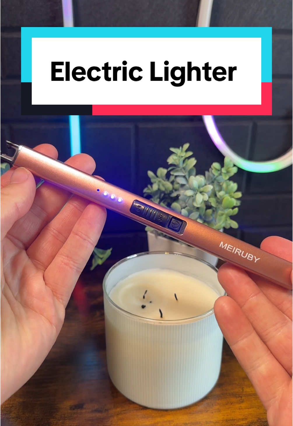 this electric lighter is rechargeable and wind proof #techtok #gadgetlover #tiktokmademebuyit #homeessentials #householditems 