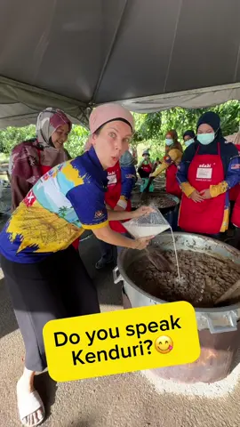 Have you event tried lifting that huge tray of rice?!😱🙈🤩 Sure! Here are your keywords transformed into hashtags:   @MyMOTAC.Official @JKKN Perlis #Kenduri #CommunityCooking #PestaAnginTimur #Perlis #VisitMalaysia #Arau #LocalTraditions #CulturalFestival #MalaysianHeritage #VillageFeast #TraditionalFood #GotongRoyong #MalayCuisine #KampungSpirit #PerlisTourism #LocalDelicacies #FestiveGathering #CulinaryExperience #NorthernMalaysia #CulturalCelebration #RuralCharm #AuthenticFlavors #CommunalDining #PerlisEvents #HeritageCooking #SeasonalFestival #TourismAttraction #MalaysianHospitality