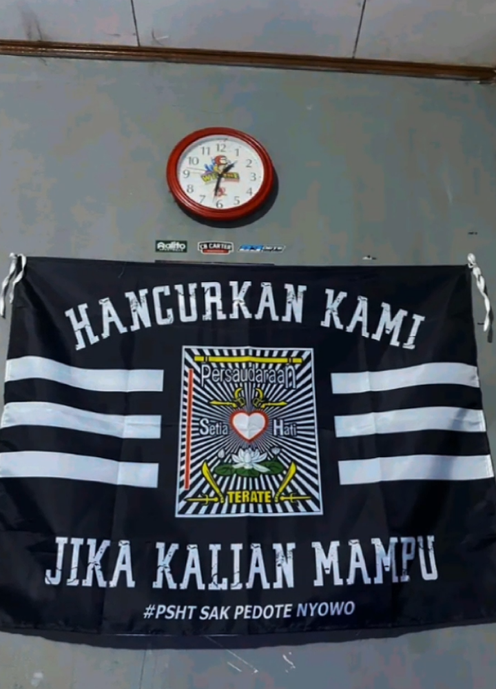 BENDERA  KAIN PSHT SETIA HATI Terate  #hancurkankamijikakalianmampu 