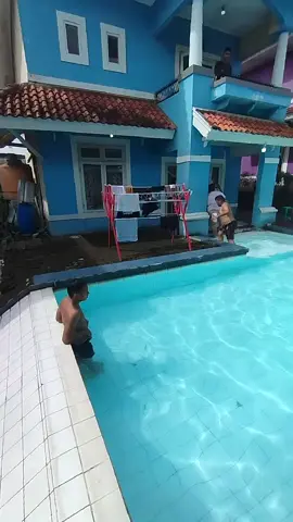 yang mau boking ... langsung japri aja ... ke.mimin .. link wa ada d bio ya ....  #villamurah #liburan #holiday #puncak #staycation 